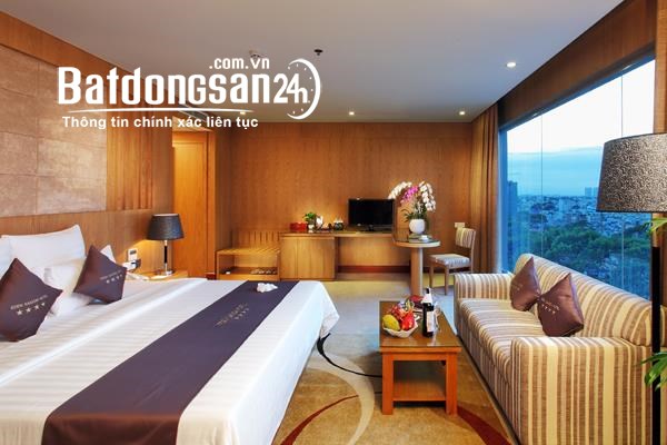 Cần bán khách sạn 38 phòng mới 100% khu Á Châu vị trí đẹp có hồ bơi. 