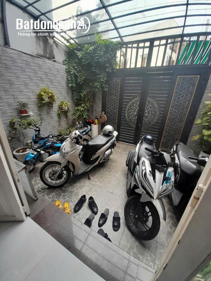 Bán nhà Đường Tân Hóa, Phường 14, Quận 6