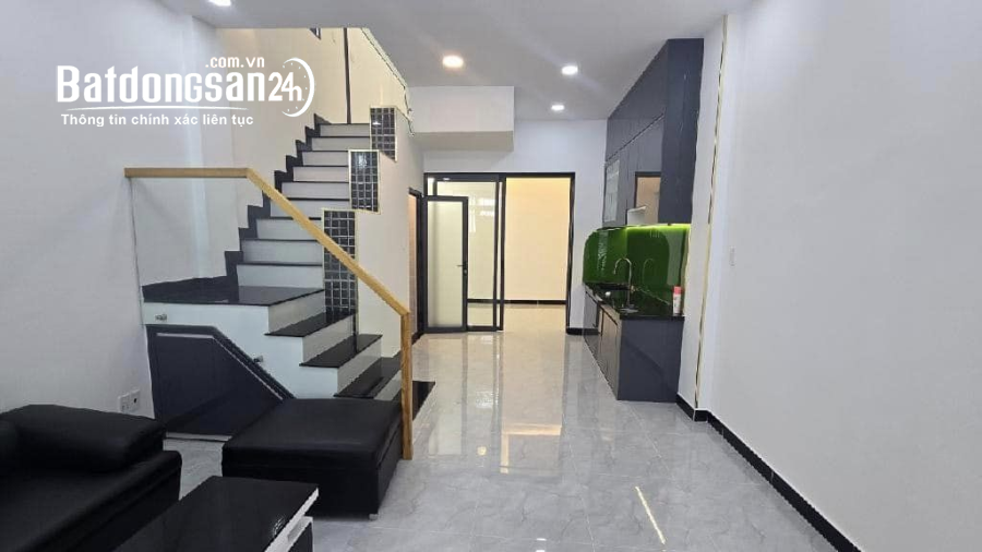 NHÀ ĐẸP TRUNG TÂM QUẬN 5- ĐẦY ĐỦ CÔNG NĂNG - XÁCH VA LY VÀO Ở NGAY