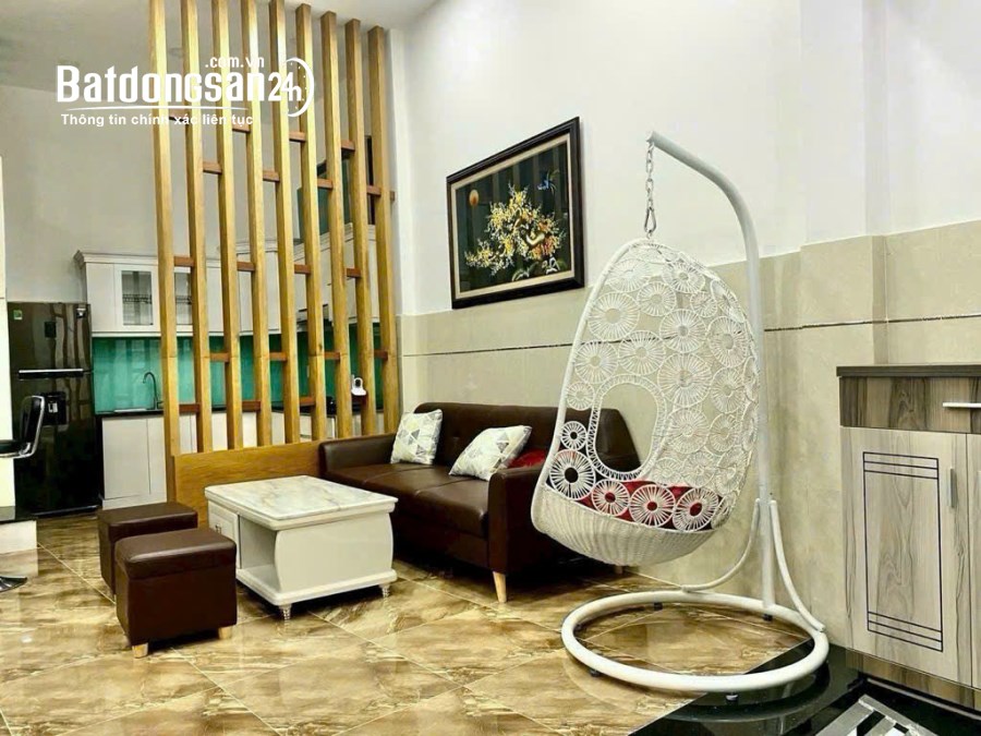 Bán nhà ngay Aeon Tân Phú mặt tiền đường Đỗ Nhuận diện tích 57 m2 nở hậu giá chỉ 4.8 