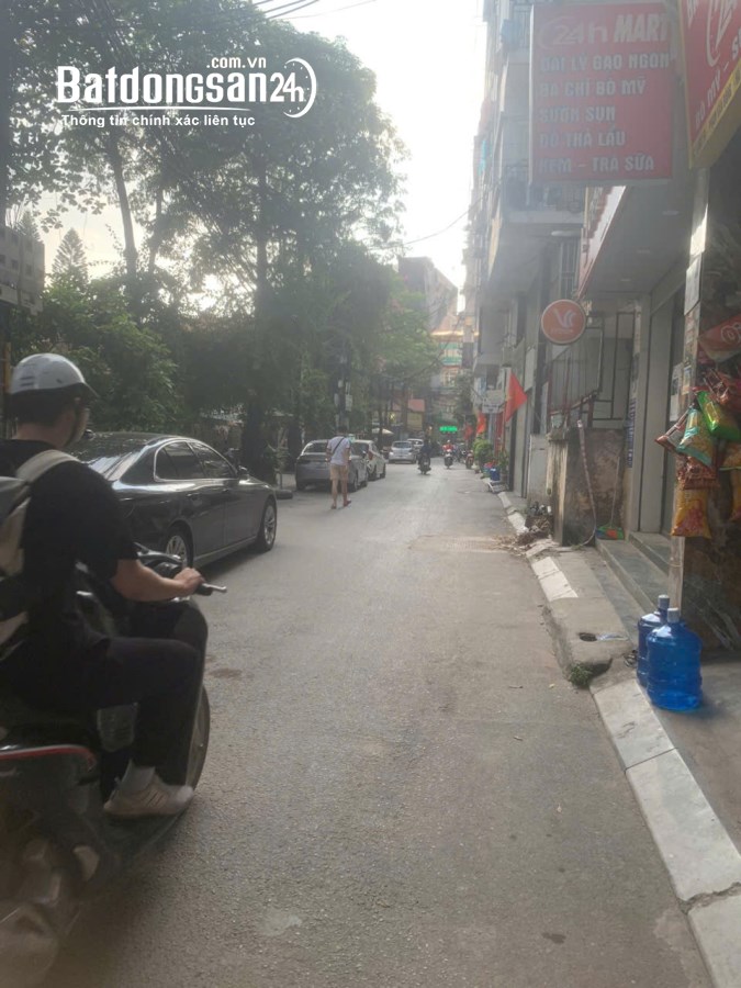 Bán nhà mặt ngõ lớn đường Phạm Văn Đồng, Mai Dịch, Cầu Giấy 80m x4T mt 15m đường nhựa