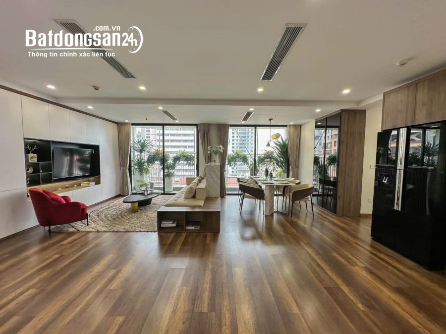 BÁN NHÀ NGUYỄN KHUYẾN VĂN QUÁN HÀ ĐÔNG 120M2X5T, MT 5M. KINH DOANH . GIÁ NHỈNH 32 TỶ