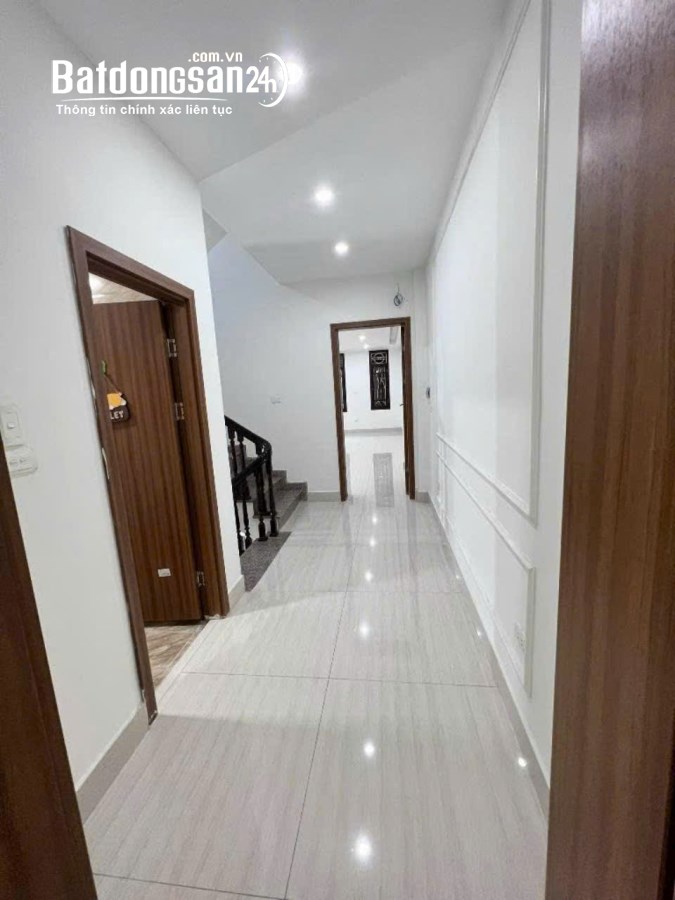 BÁN NHÀ NGUYỄN KHUYẾN VĂN QUÁN HÀ ĐÔNG 120M2X5T, MT 5M. KINH DOANH . GIÁ NHỈNH 32 TỶ