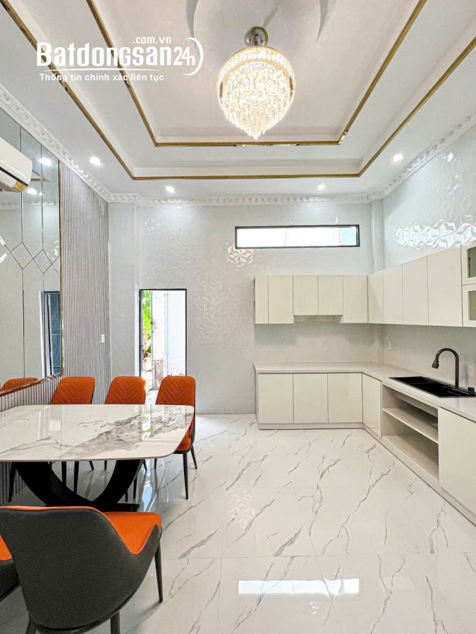NHÀ TRỆT LẦU, SÂN THƯỢNG - ĐẦU ĐƯỜNG B2. KDC HƯNG PHÚ, HƯNG THẠNH, CÁI RĂNG, CẦN TH