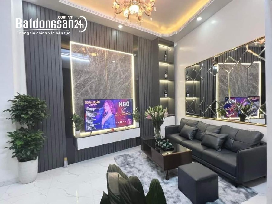 BẤT NGỜ LÔ GÓC CHỈ 3.88 TỶ-HỒ BA MẪU: DT24m-5T-TẶNG FULL NỘI THẤT VIP-0942982968.