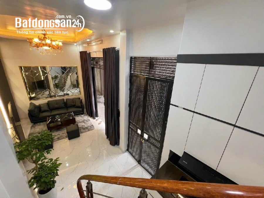 BẤT NGỜ LÔ GÓC CHỈ 3.88 TỶ-HỒ BA MẪU: DT24m-5T-TẶNG FULL NỘI THẤT VIP-0942982968.