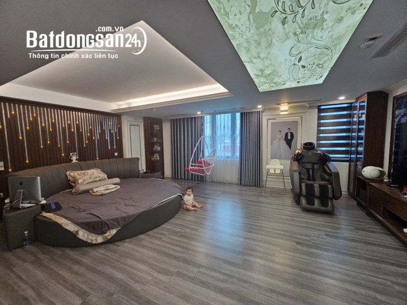 Bán Toà nhà Phan Văn Trường, Cầu Giấy. 100mx 10 tầng; MT 16m; giá 72 tỷ   MẶT PHỐ VIP