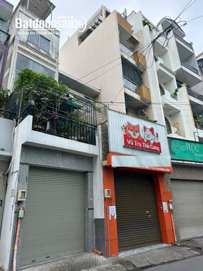 Bán nhà mặt phố Đường Đặng Văn Ngữ, Phường 13, Quận Phú Nhuận