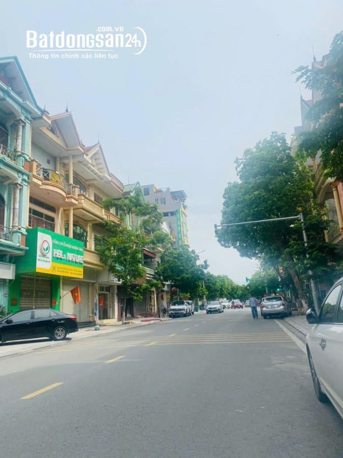 Bán nhà mặt phố Đường Bà Triệu , Phường Liên Bảo, Tp Vĩnh Yên