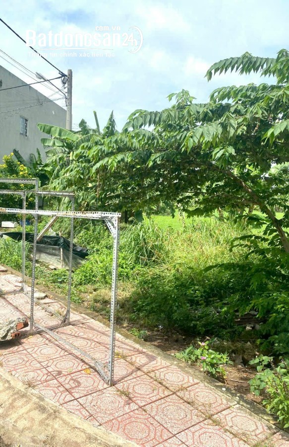 Đất Khu Phân Lô Vỉa Hè Ngô Chí Quốc, Đường Rộng 8m Trải Nhựa Sạch Đẹp, 53m2, 3.75 Tỷ