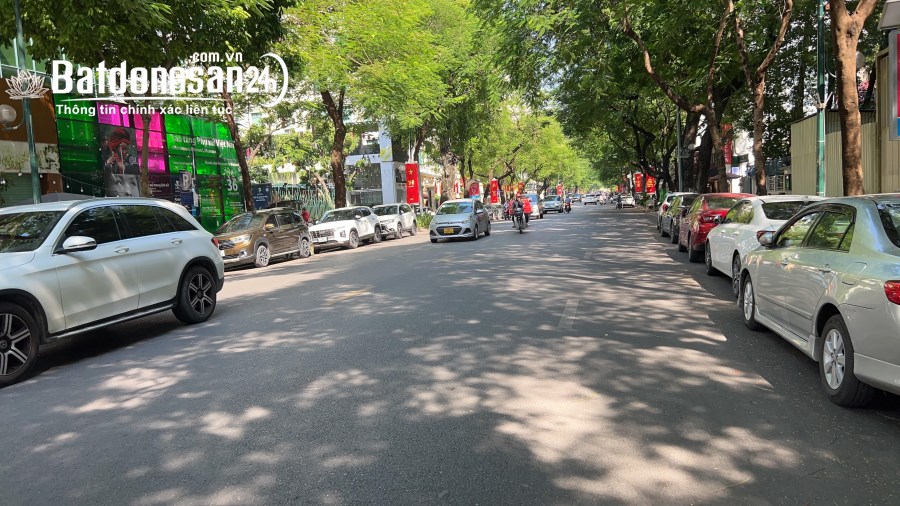 GIẢM 1 TỶ, NHÀ MẶT PHỐ VIP LÕI HOÀN KIẾM 70M, MT6.2M, THÔNG SỐ ĐẸP.