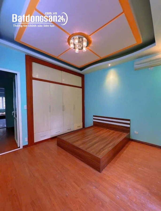 Nhà riêng Mai Dịch Cầu Giấy 82m x 4T giá 18.8 tỷ, 2 thoáng, ô tô, KD, cho thuê 30TRTH
