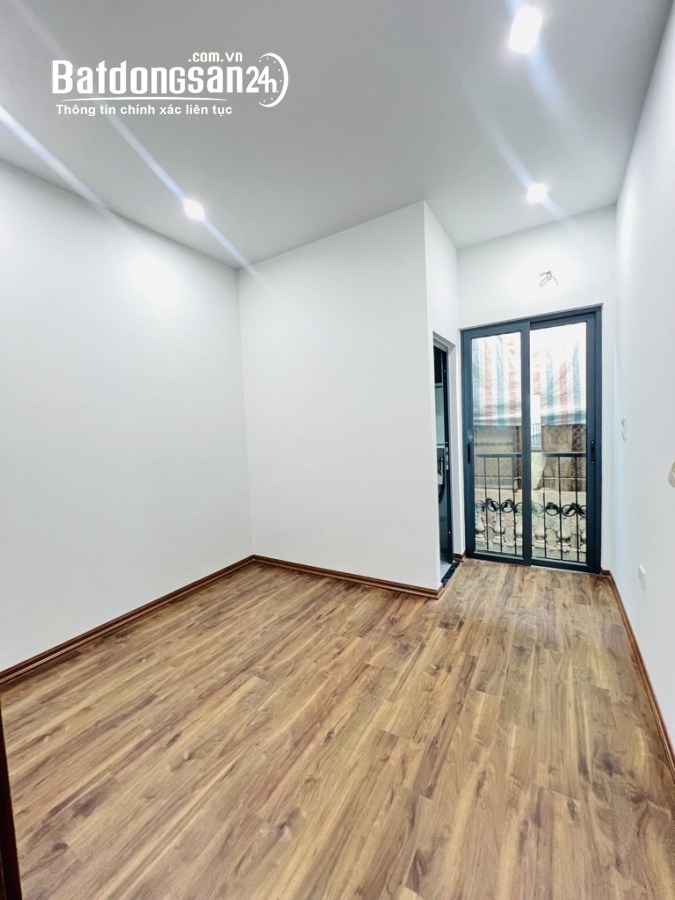 HIẾM!!! NHÀ, Khâm Thiên, Quận Đống Đa, KINH DOANH SẦM UẤT, CHỈ 8,5 tỷ