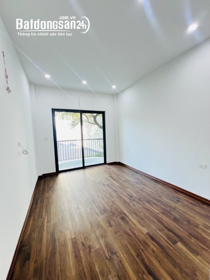 HIẾM!!! NHÀ, Khâm Thiên, Quận Đống Đa, KINH DOANH SẦM UẤT, CHỈ 8,5 tỷ