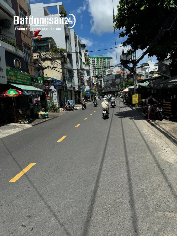 **Bán nhà mặt tiền Ba Vân, phường 14 Tân Bình; (4*18) vuông, không lỗi