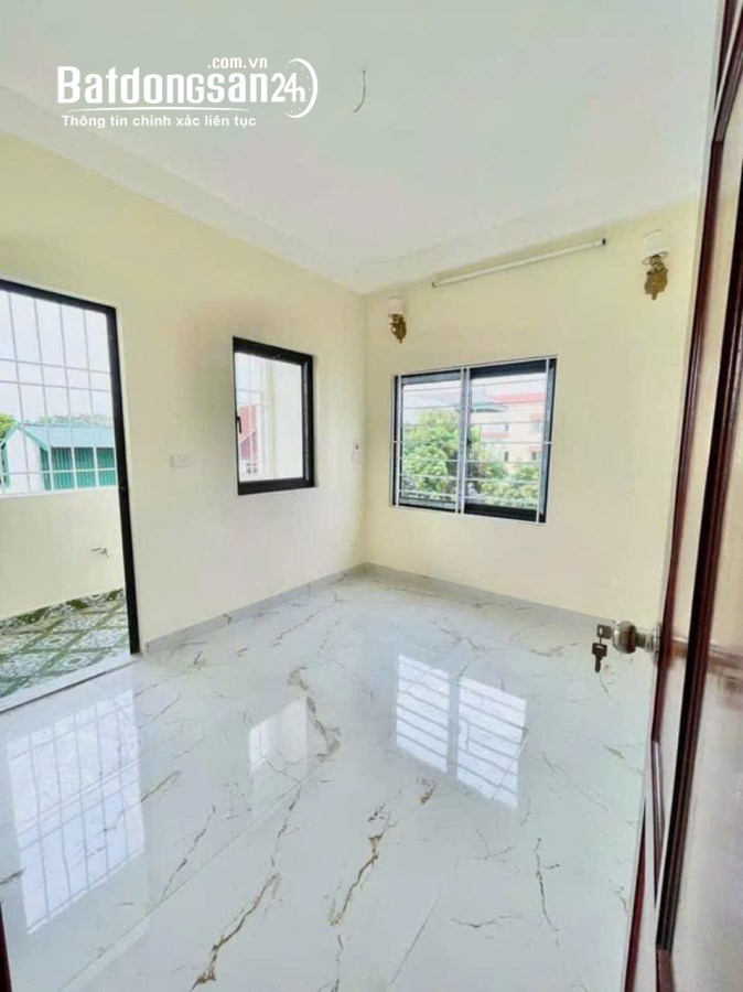 GIÁ 2.3 TỶ CÓ NGAY 3 TẦNG CỰC ĐẸP, RỘNG 38.5M, Ô TÔ ĐỖ CỬA TẠI CAO VIÊN - THANH OAI