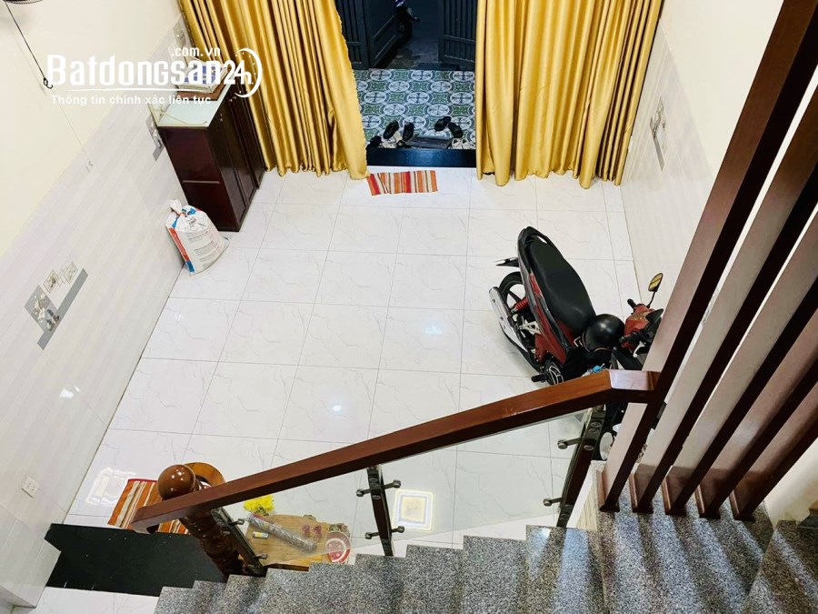 Nhà Khu Phân Lô Đường Thống Nhất, Gò Vấp, 48m2, Nhà 2 Lầu, 4PN, HXH