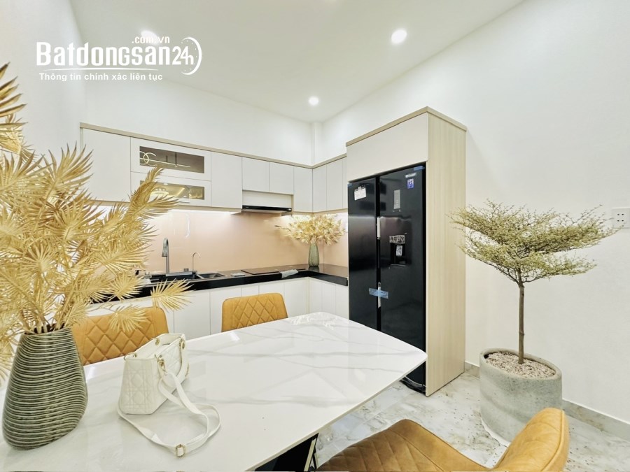 Nhà Hẻm Xe Hơi Nguyễn Du, Gò Vấp, 43m2, 3 Tầng, 4PN