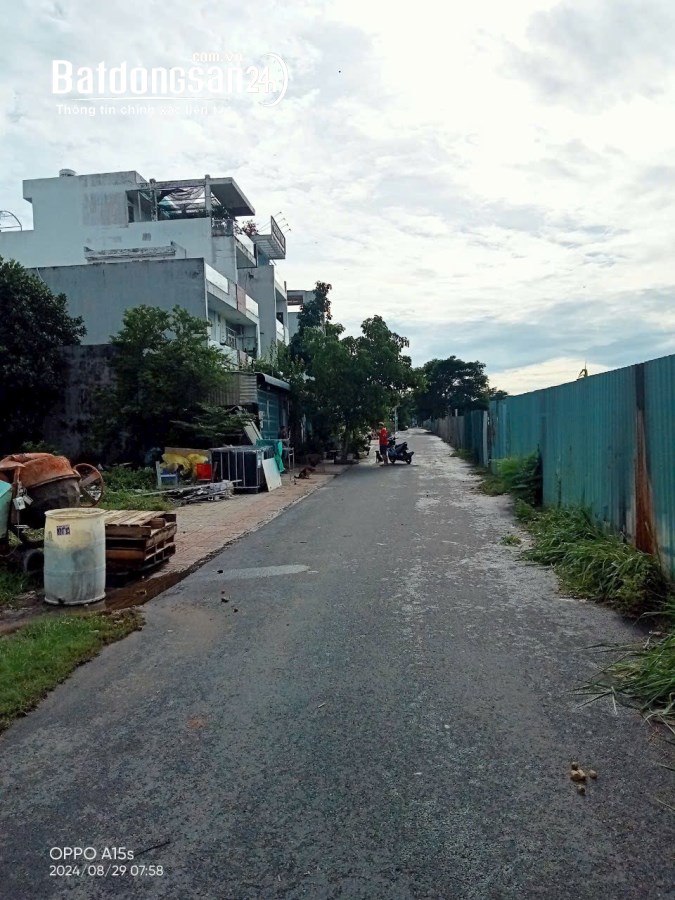 Bán đất Đường Hoàng Hữu Nam, Phường Long Thạnh Mỹ, 105m