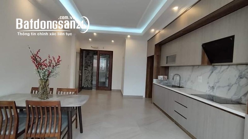 Nhà Đường 800A, Cầu Giấy. 48m x 8 tầng, MT 4.8m, Gara, Tmay, giá 16.8 tỷ  NHÀ MỚI 