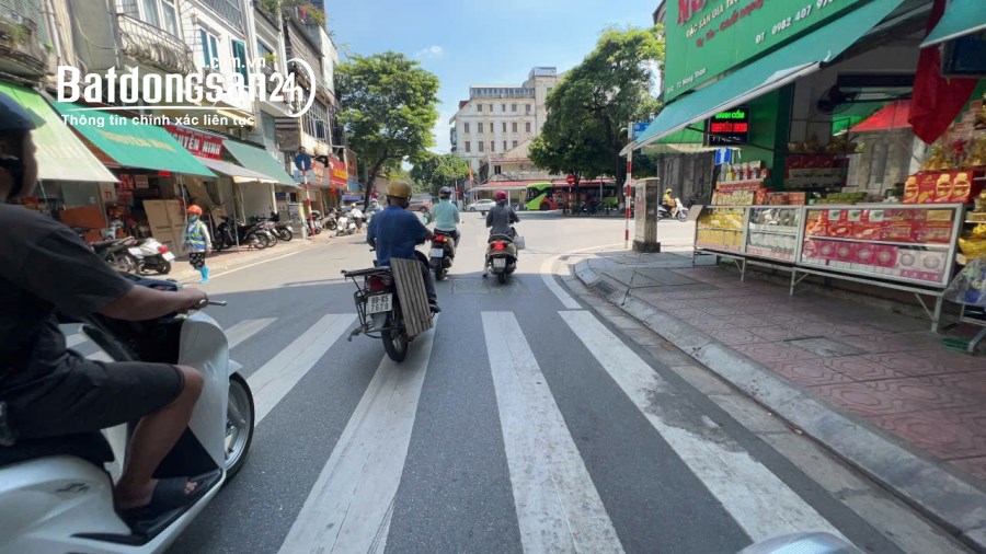 SIÊU PHẨM MẶT PHỐ HÀNG THAN - BA ĐÌNH 90M, 10T, MT4M, VỈA HÈ, THANG MÁY, KINH DOANH.