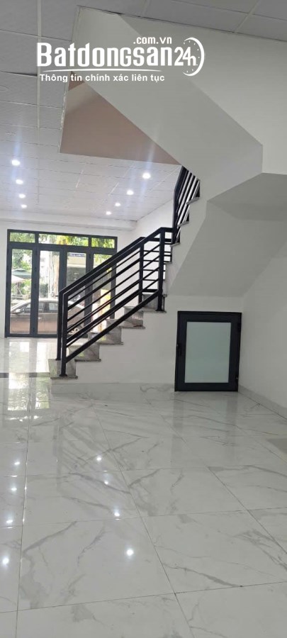 Cho thuê nhà liền kề Geleximco Lê Trọng Tấn Hà Đông 68M X 4T giá 22TR, full đồ, KD