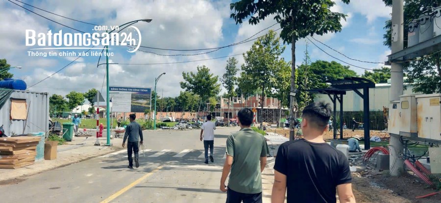 Nhà phố Liền kề, MT đường DT 743, Bình Chuẩn, Thuận An