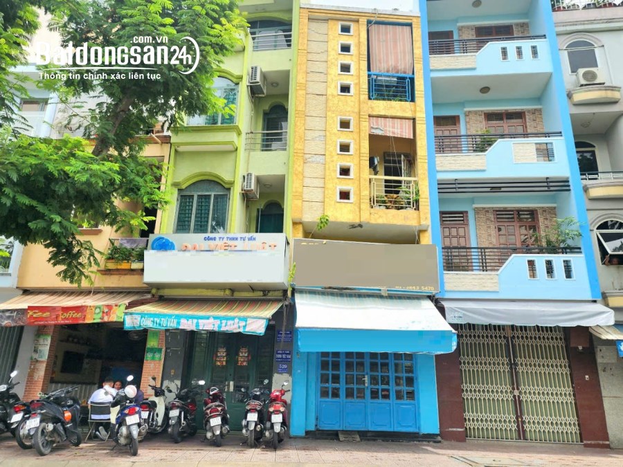 Bán nhà 2 mặt tiền trước sau, Hoàng Sa, P8, Q3.DT:3,7x12, 1tr3l, giá:19 tỷ