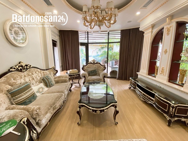 Bán biệt thự, villas Đường Dịch Vọng, Phường Dịch Vọng, Quận Cầu Giấy