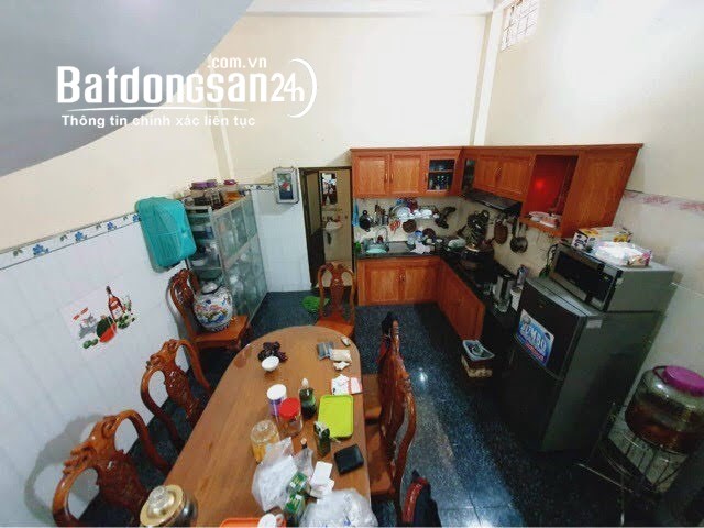 nhà mặt tiền đường số,Lê Thị Hoa,3tầng chủ ở và 2tầng 20phòng trọ,200m2(8X25),9.4tỷ.