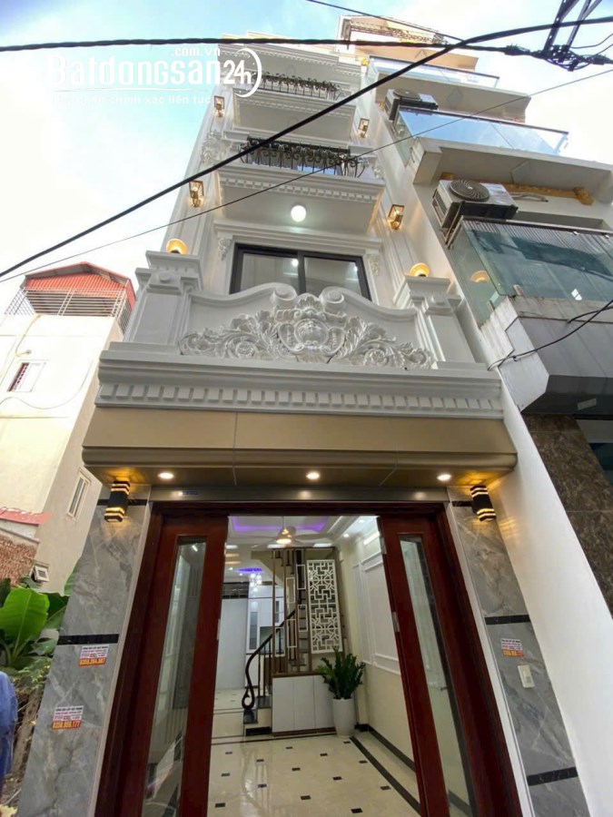 BÁN NHÀ 3,5 TẦNG, GIÁ 2,5 TỶ, Ô TÔ ĐỖ CỬA GẦN QL6A - BIÊN GIANG