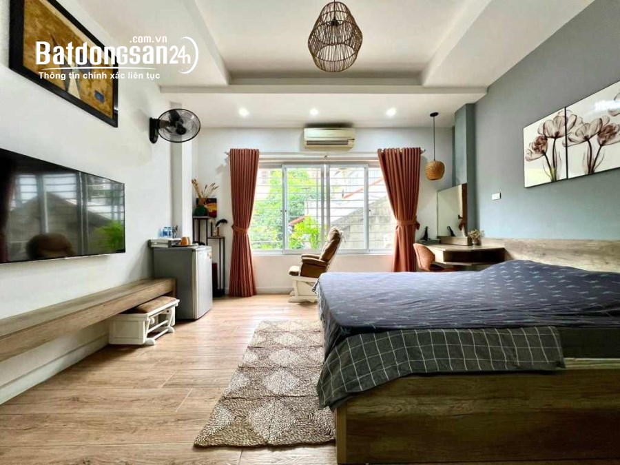 Đại Cồ Việt Hiếm 42m2, 3T, MT5m ô tô dừng đỗ kinh doanh gần Công Viên Thống Nhất
