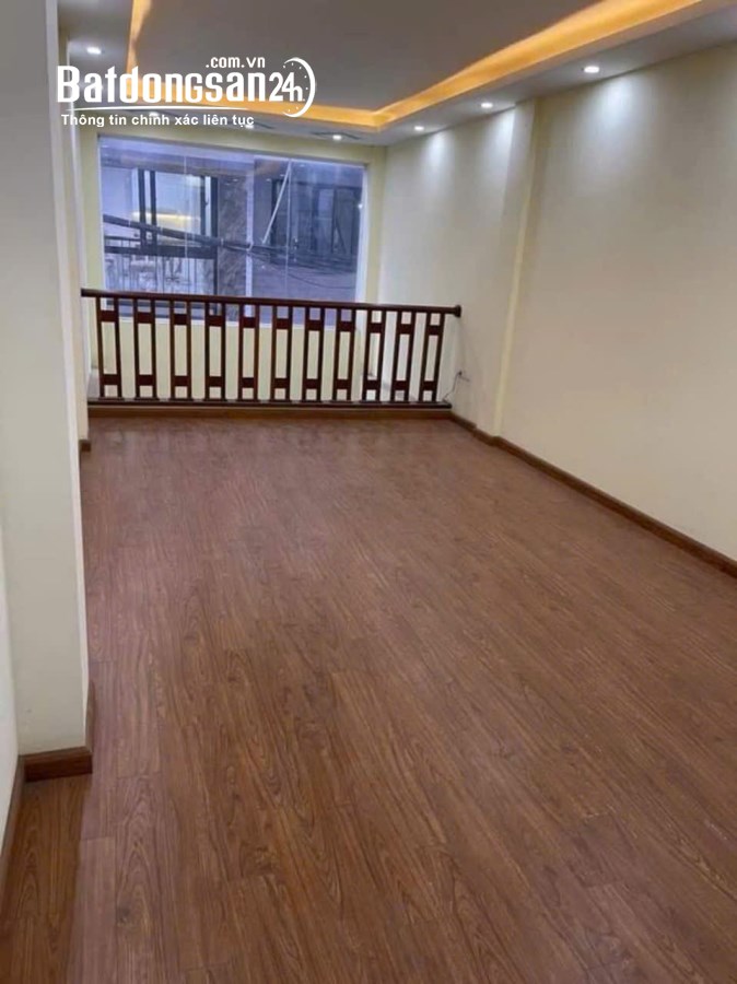 Cho thuê nhà  Vương Thừa Vũ - Thanh Xuân - 50m - 5 tầng - 16 triệu 