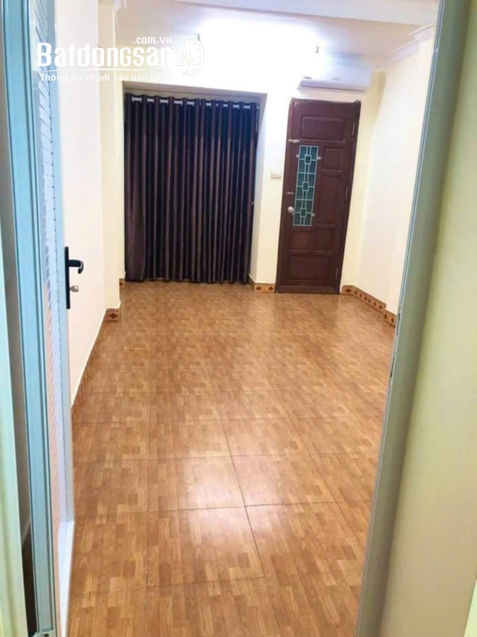 Cho thuê nhà Giáp Nhất - Giáp Royal City, Thanh Xuân 52m x 4T - 5P giá 17tr, NHÓM 10n