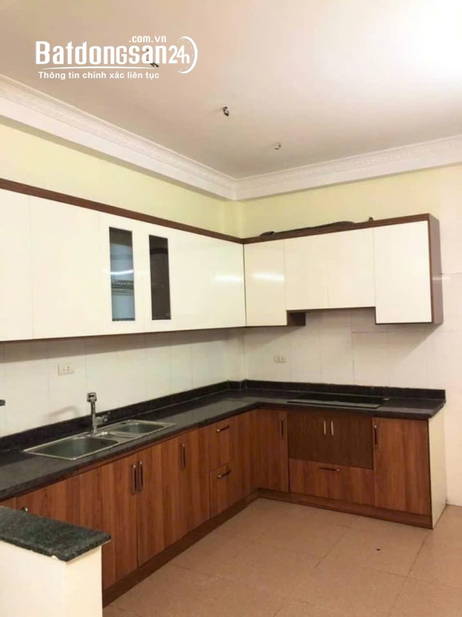 Cho thuê nhà Giáp Nhất - Giáp Royal City, Thanh Xuân 52m x 4T - 5P giá 17tr, NHÓM 10n
