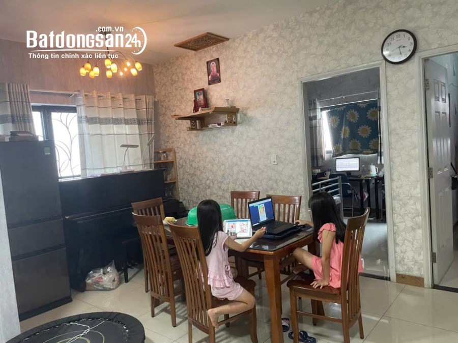Bán Chung Cư THE USEFUL Lạc Long Quân, Tân Bình, 64M2, Nội Thất Cao Cấp, Nhỉnh 2 Tỷ 