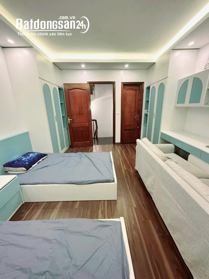 NHÀ DÂN 37M2 X 4T Ở NGAY_5.2TỶ Đường Lê Duẩn, Phương Liên, Quận Đống Đa