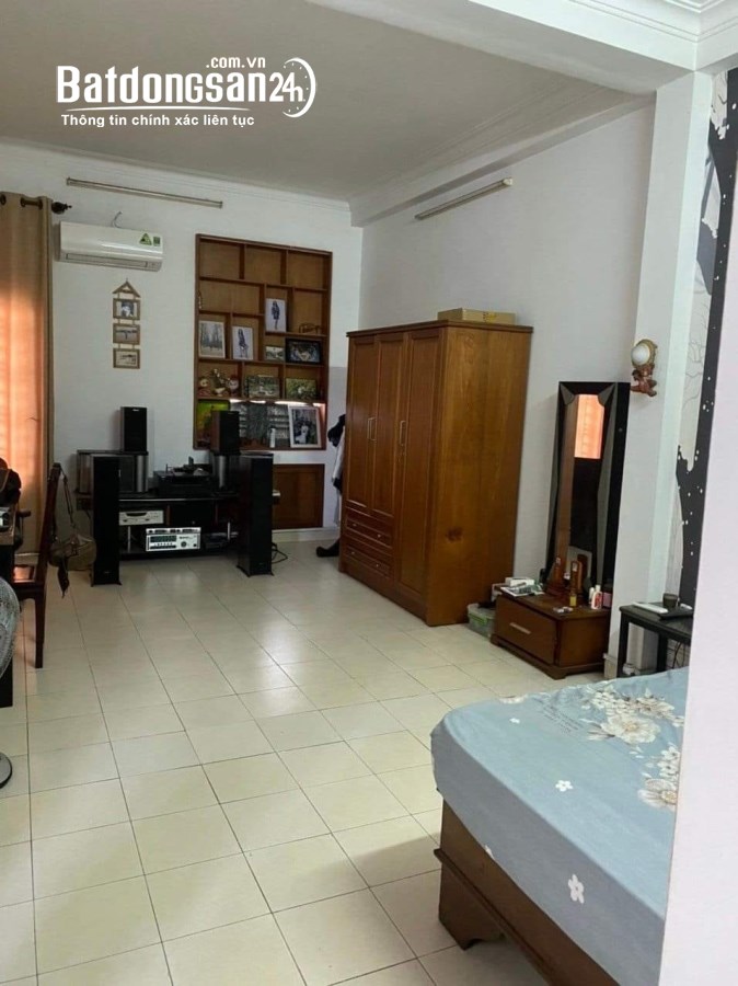 bán nhà Cách Mạng Tháng Tám, Quận 10, Giá 8 tỷ