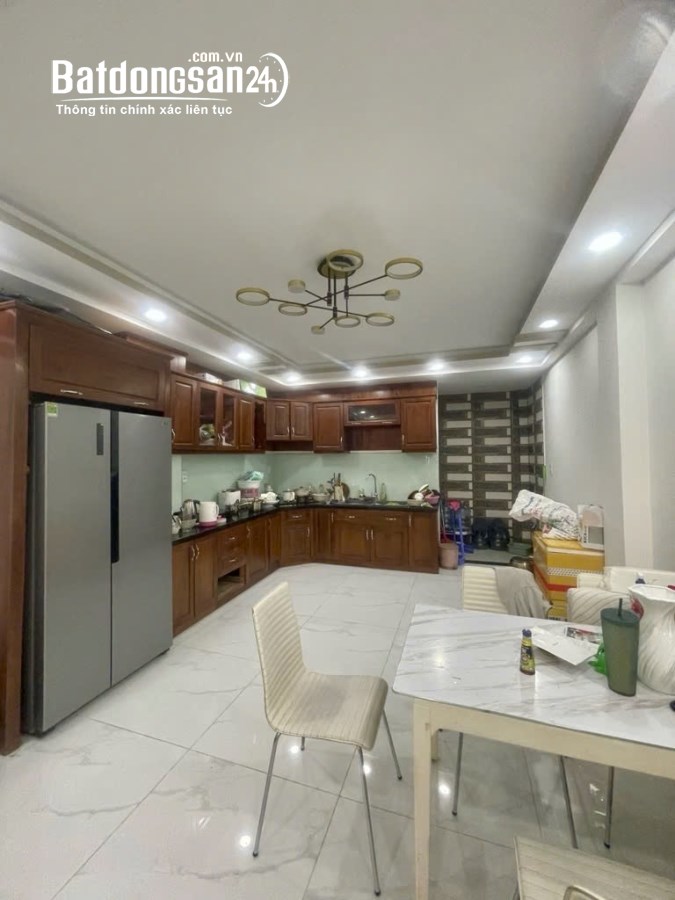 Bán nhà Đường 19, Phường Linh Chiểu, Tp Thủ Đức  TRUNG TÂM LINH CHIỂU, THUẬN TIỆN RA 
