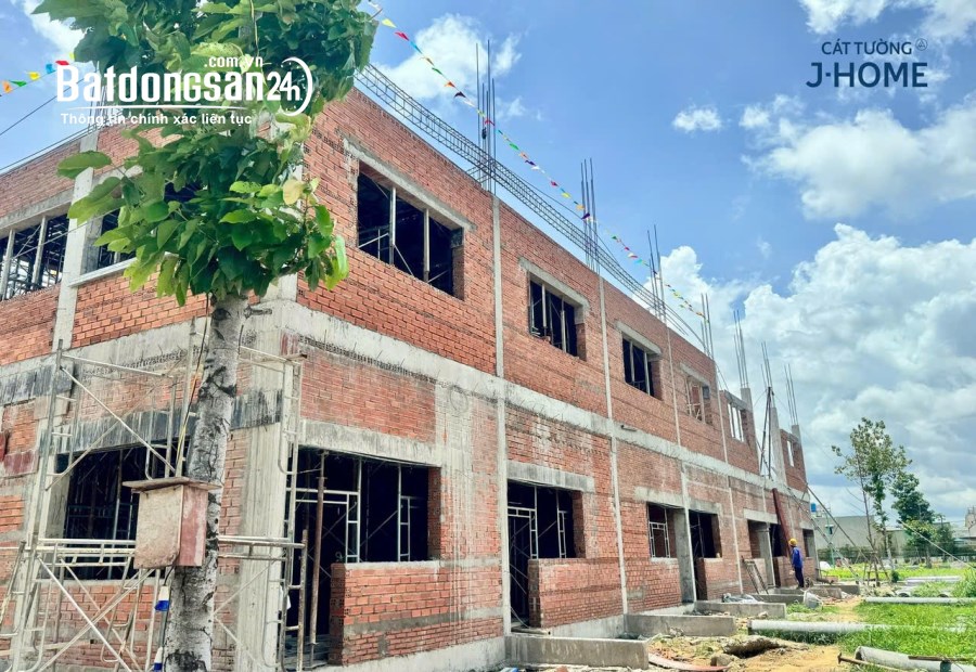Chỉ cần 990 triệu đã có nhà ở tại Tp Thuận An Bình Dương cách AEON 5 phút di chuyển 
