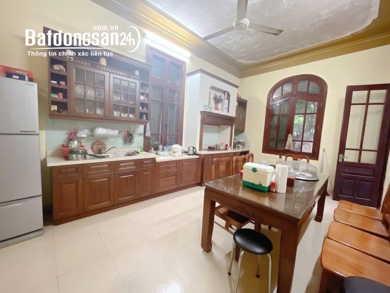 Biệt thự Vườn Đào, Tây Hồ. 285m2, 4 tầng, MT 26m, giá 216 tỷ  VỊ THẾ ĐẲNG CẤP 