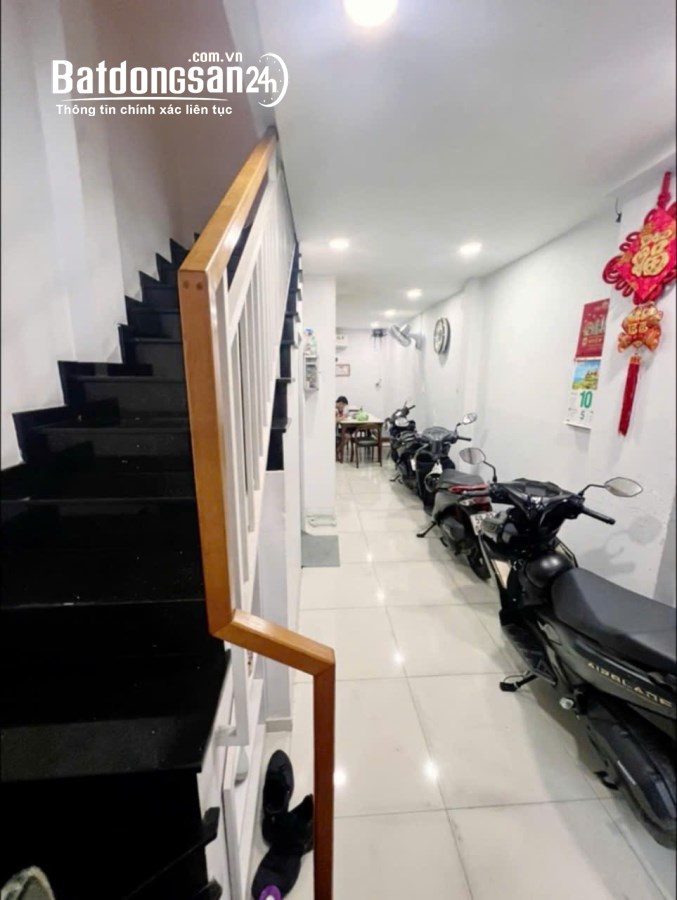 Bán nhà Đường Trần Văn Quang, Phường 10, Quận Tân Bình