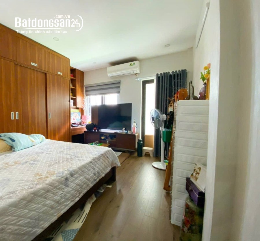 Cho thuê nhà MP Mễ Trì Thượng - Nam Từ Liêm 62M X 5T giá 45 triệu, nhà đẹp, gara, KD