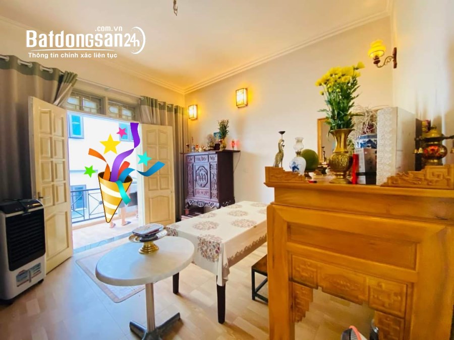 Bán nhà Lê Văn Lương, Cầu Giấy, 20m ra oto, Gần phố, Ngõ thông, Nhà đẹp ở luôn, 50m2 
