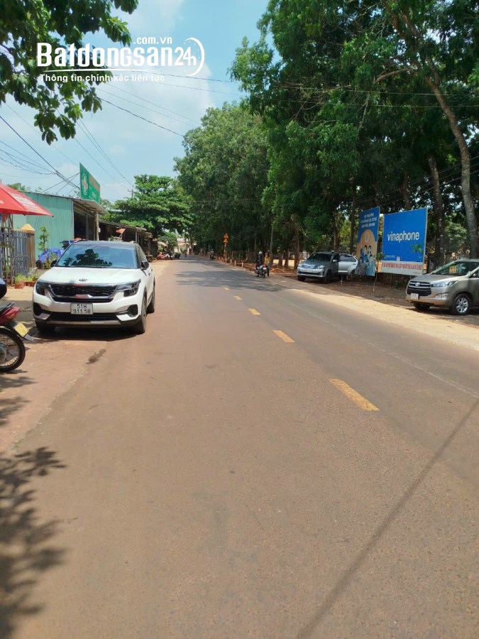 Bán đất ngộp ngay Trung Tâm ubnd, Quang Minh, TX Chơn Thành, diện tích 280m2 giá 4xx