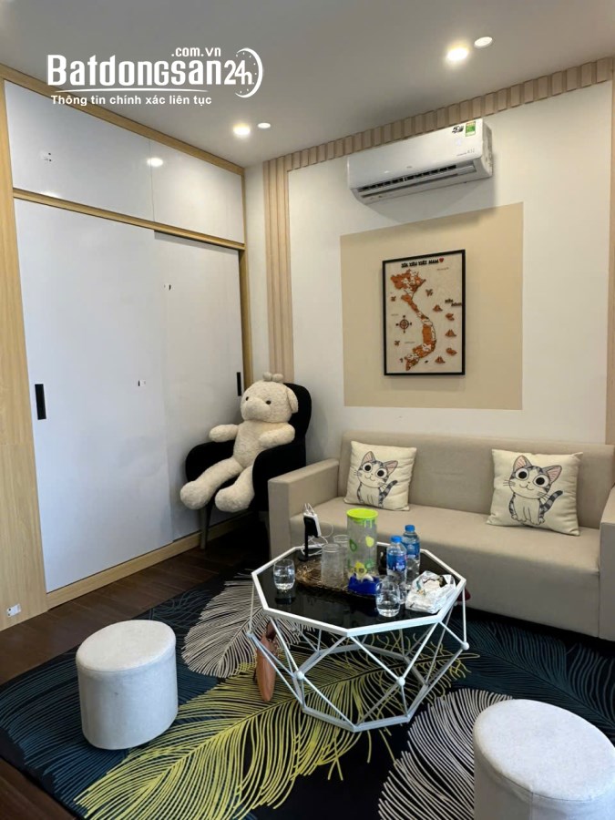 Cần bán nhanh Studio 28m có đồ 1.9 tỷ Vinhomes Smart City