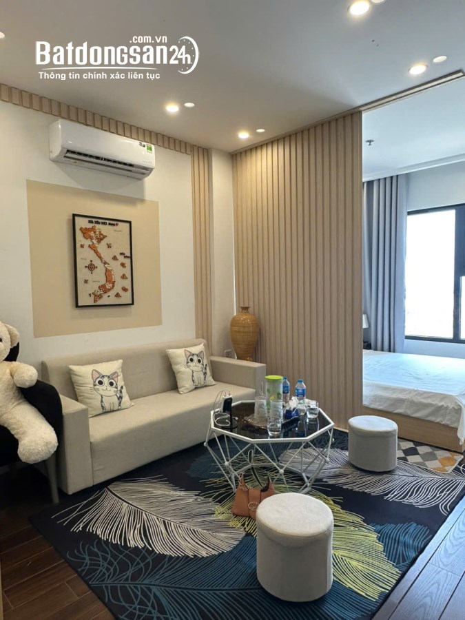 Cần bán nhanh Studio 28m có đồ 1.9 tỷ Vinhomes Smart City
