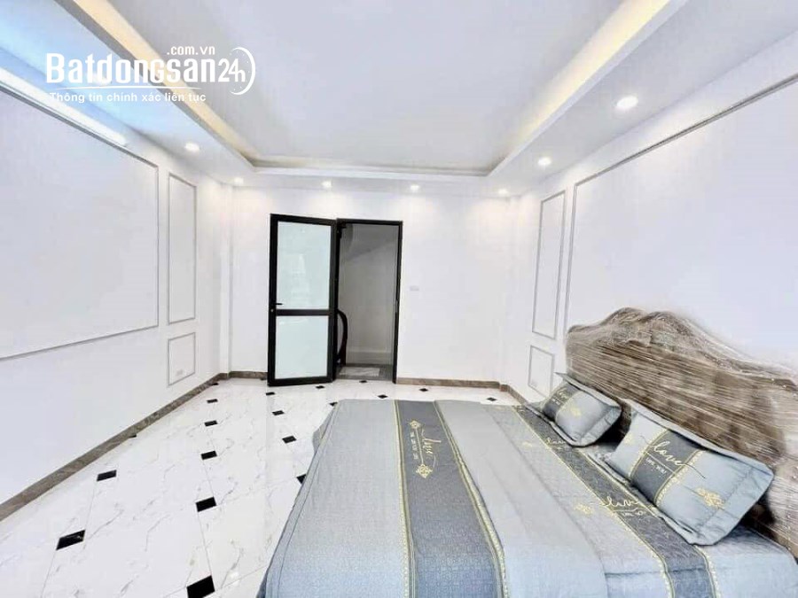 SIÊU HÓT_33m2*5 TẦNG DÂN XÂY_50M RA Ô TÔ_ GẦN HỒ LINH QUANG_5.5 TỶ