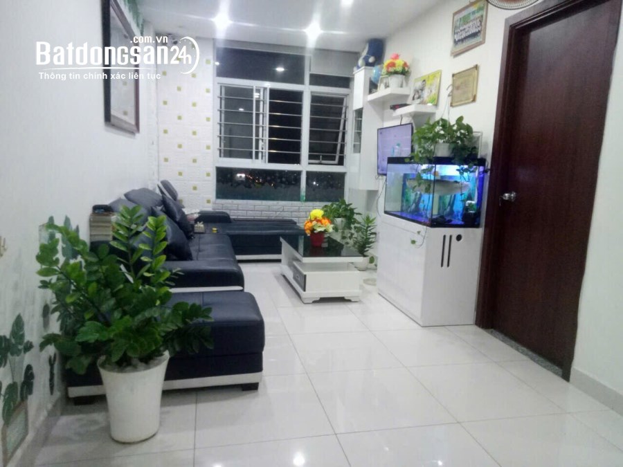 Bán căn hộ SHR 2PN full NT mới 100% Green Town Bình Tân giá 1.96 tỷ. LH 0901414448 xe