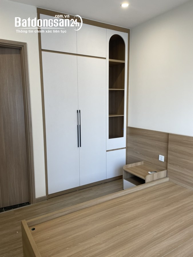 Bán 3PN2WC full đồ 80m view nội khu SA 5.3 tỷ BP Vinhomes Smart 